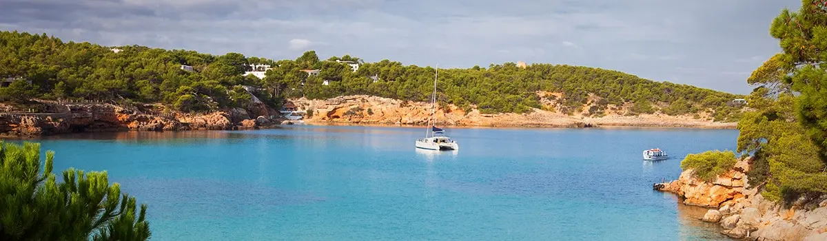 D&oacute;nde dormir en Cala Portinatx