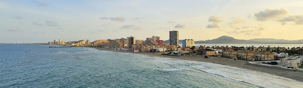 D&oacute;nde dormir en La Manga del Mar Menor