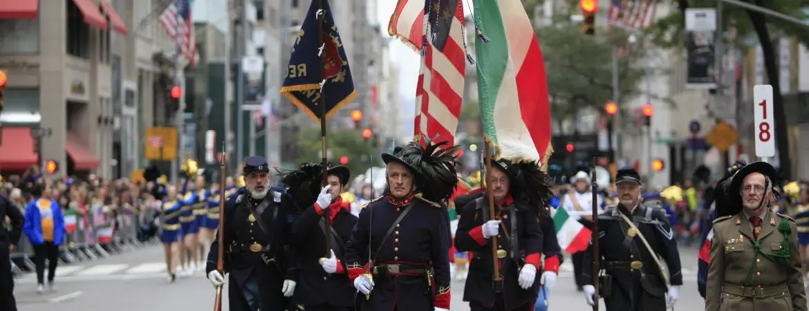 D&eacute;fil&eacute; du Columbus Day sur la Cinqui&egrave;me Avenue. | Shutterstock