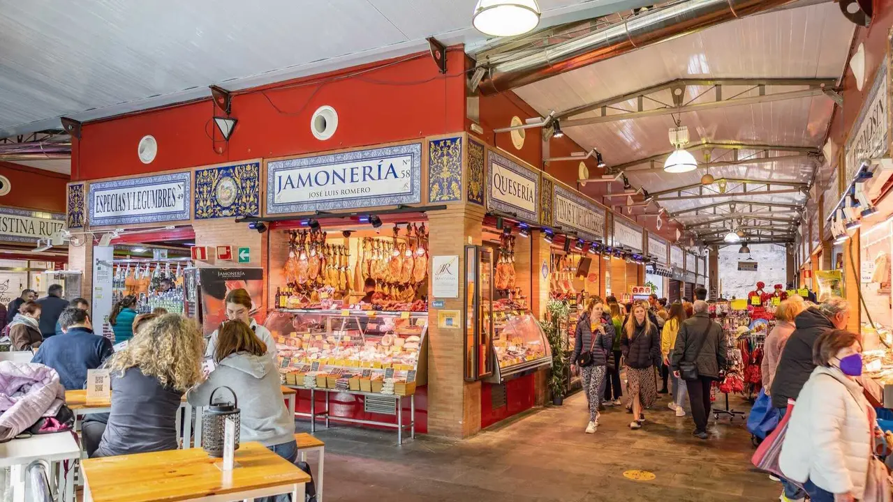 March&eacute; de Triana, S&eacute;ville. | Shutterstock