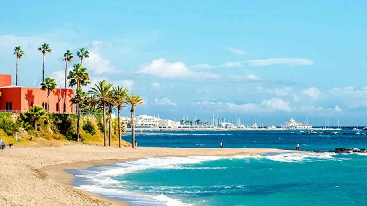 D&oacute;nde dormir en Benalm&aacute;dena