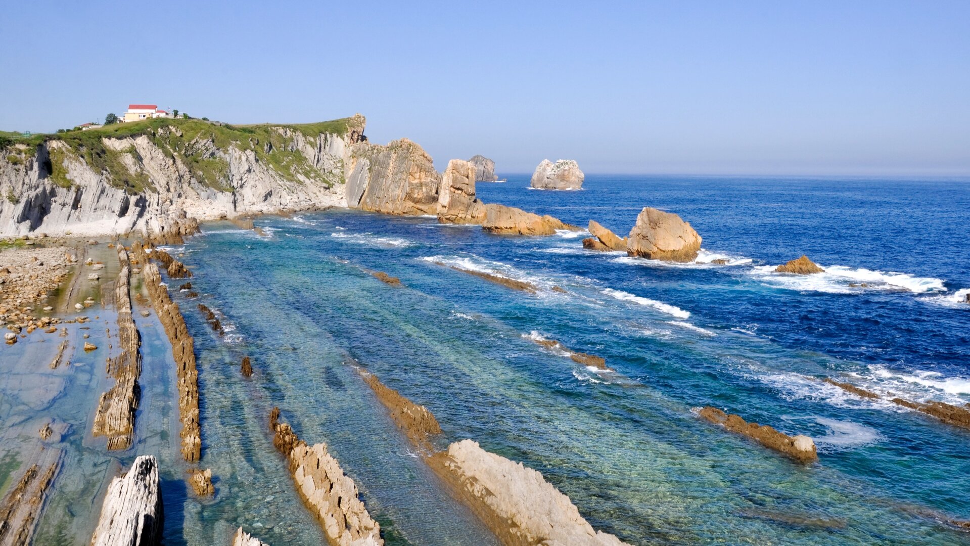 Costa Quebrada en Cantabrie. | Dreamstime