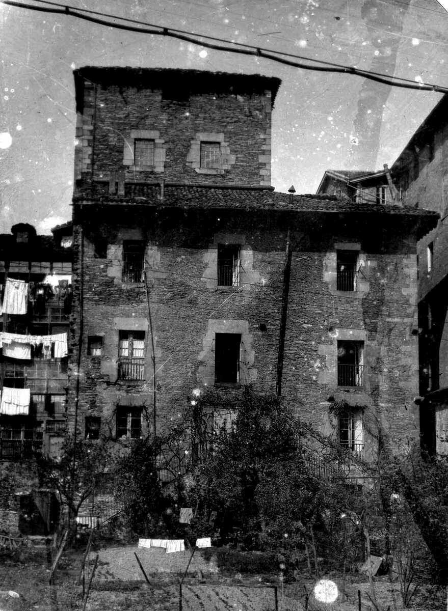 La tour des Zuloaga à Eibar. | Archivo Fototeca Fundación Zuloaga
