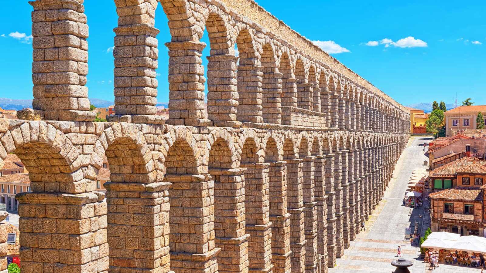 Le monument romain le plus fascinant d’Espagne . | Freepik