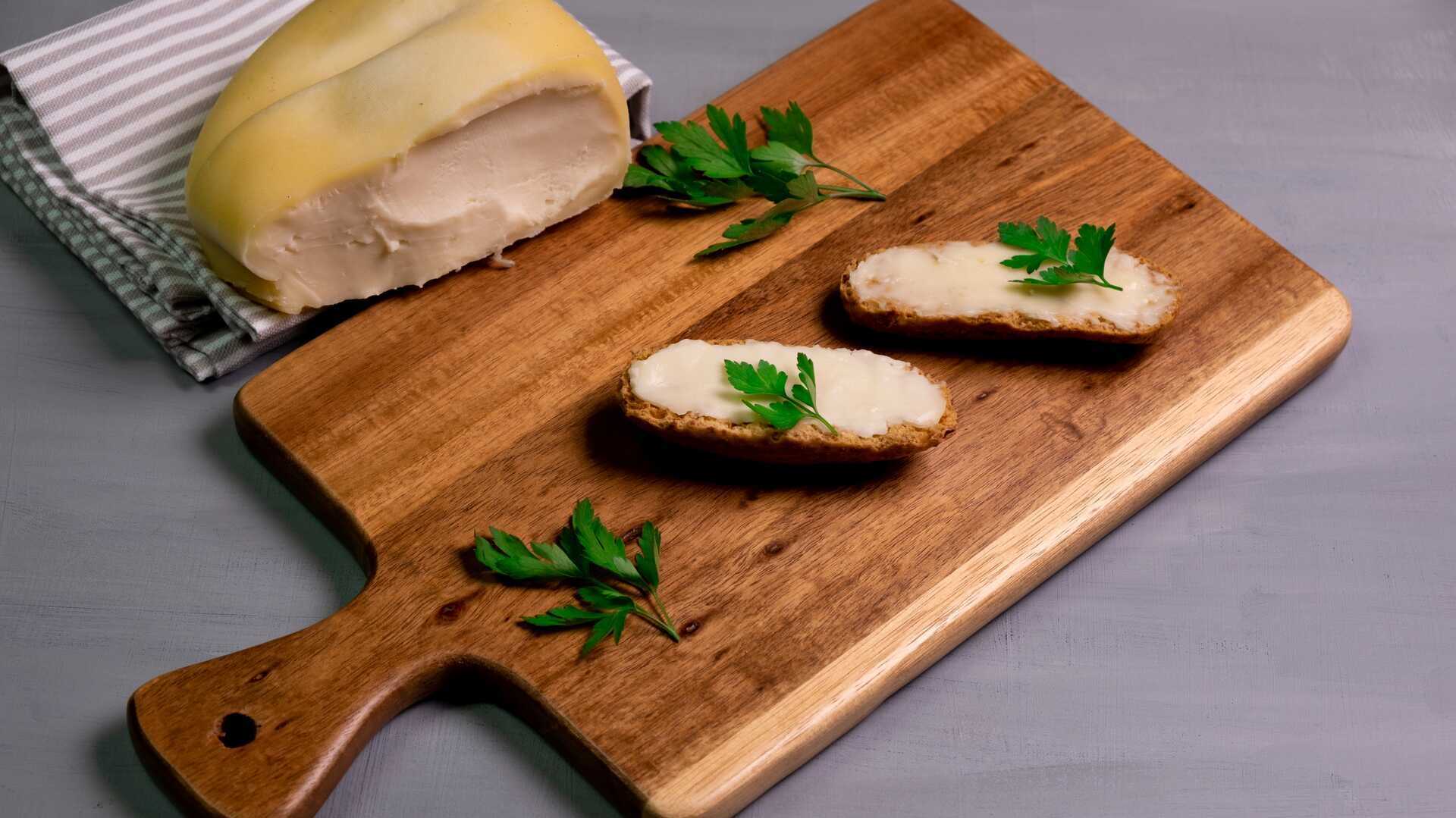 Fromage AOC Arzúa-Ulloa. | Shutterstock